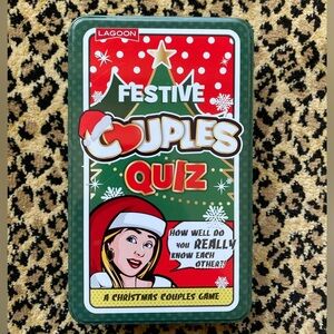 Festive Couples Quiz Christmas game (NIB)